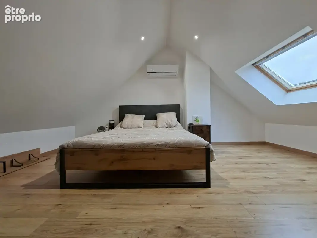 Maison familiale sans aucun travaux à prévoir, 4 chambres, grand garage, 4 min écoles, 15 min de Alencon , 2h Paris, au calme - photo 4