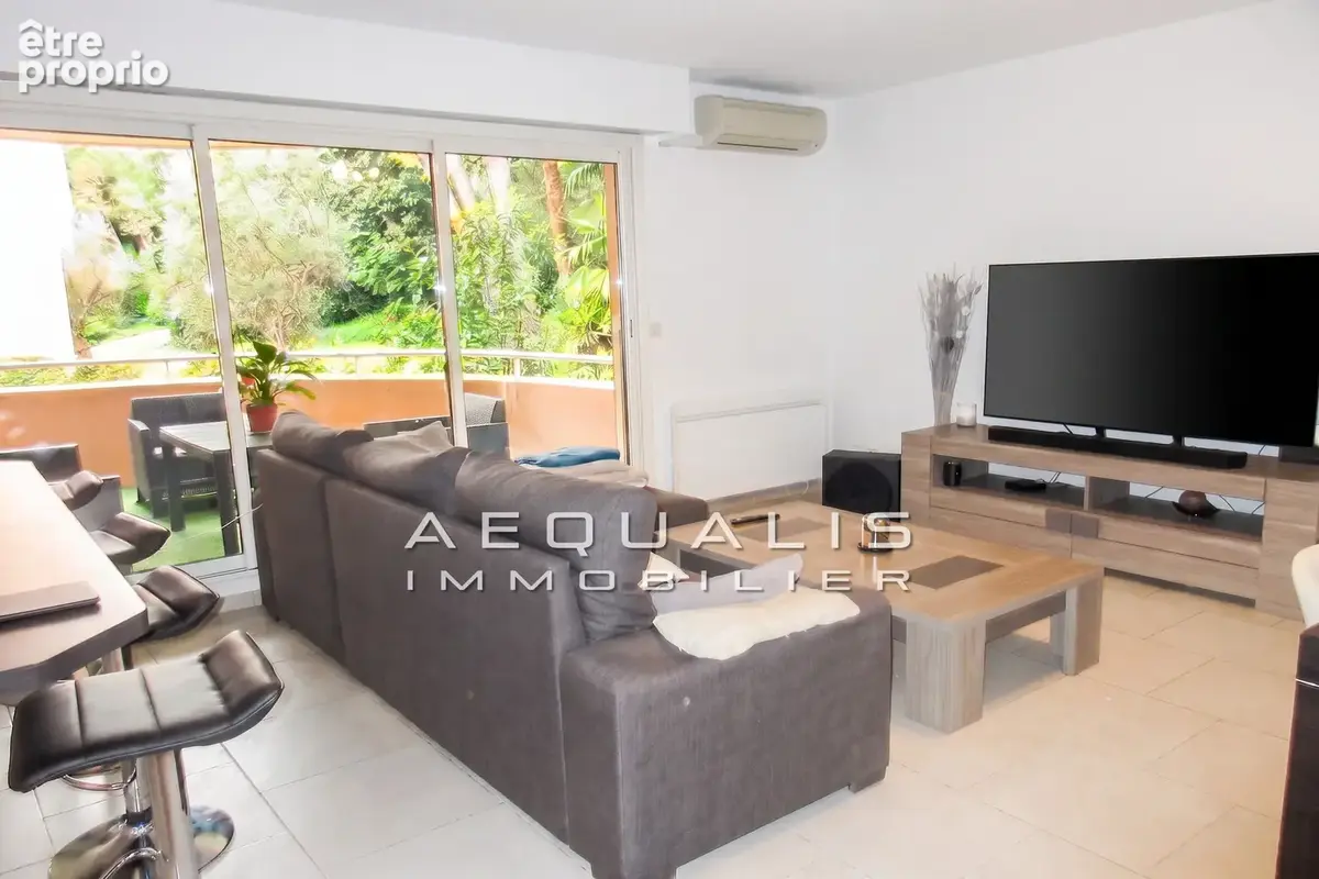Appartement 94 m² à Saint-Laurent-Du-Var  - photo 6