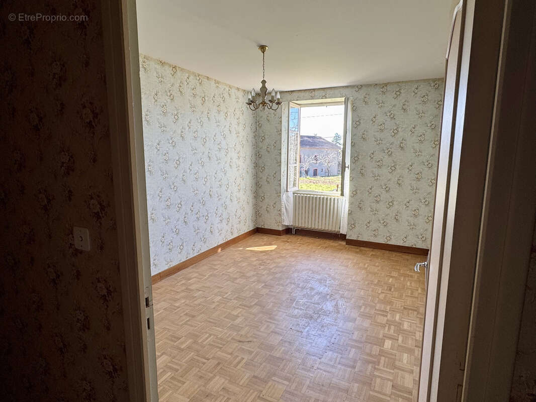 Maison à PAMPELONNE