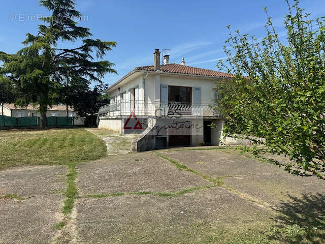 Maison à ARBANATS
