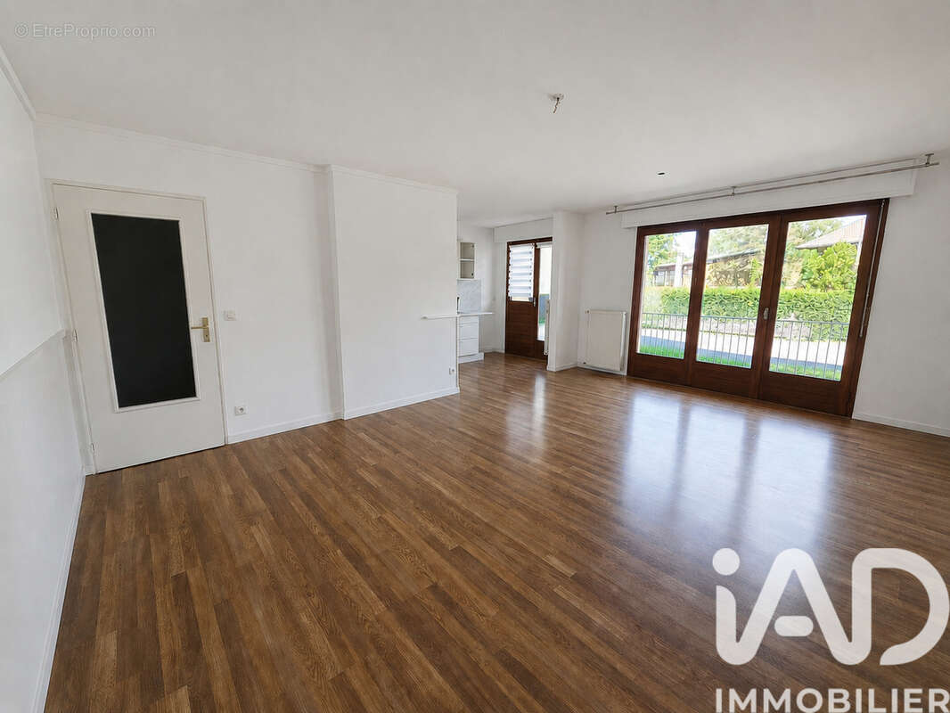 Appartement 76 m² à Belley  - photo 5