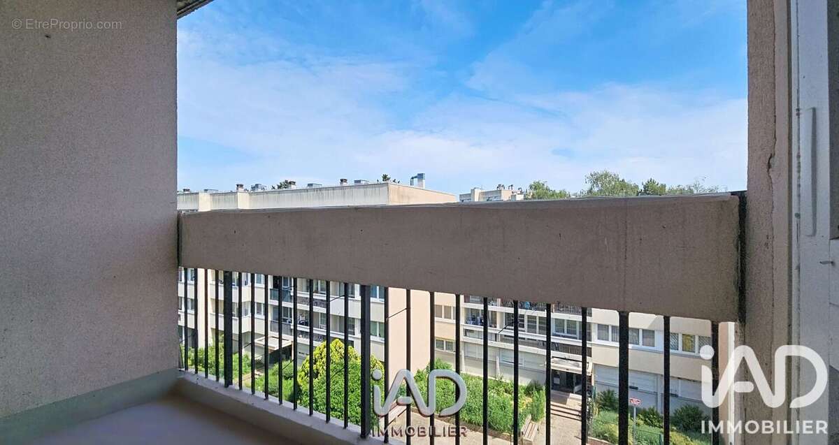 Photo 5 - Appartement à LES ULIS