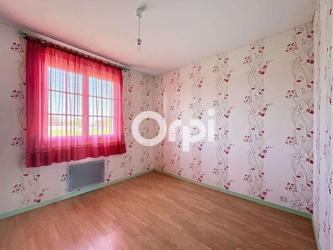 Maison à SACY-LE-GRAND