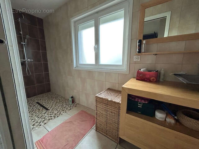 Maison à SAINT-ROMAIN-D'AY