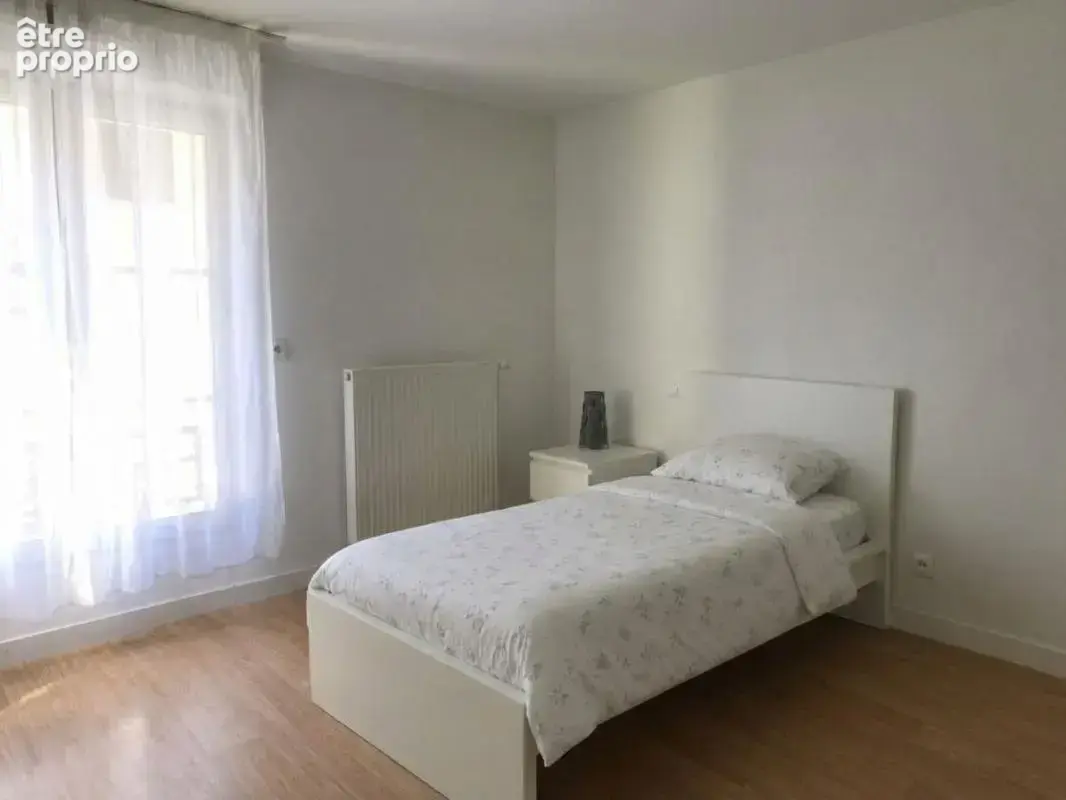 Compiègne centre-ville – 6 logements étudiants meublés + 5 parkings – investissement parahôtelier - photo 2