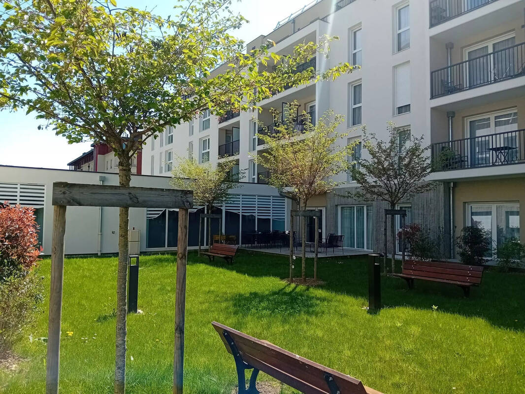 Appartement à CHALLES-LES-EAUX