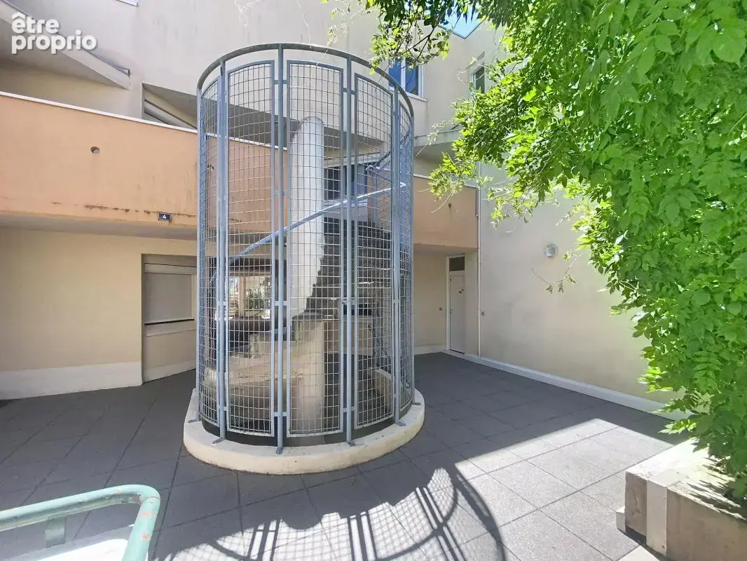 Appartement - 4 Chambres - Terrasse - Cave - Au calme - Proche toutes commodités - photo 25