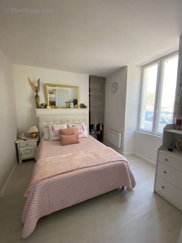 Maison à CHARRAS