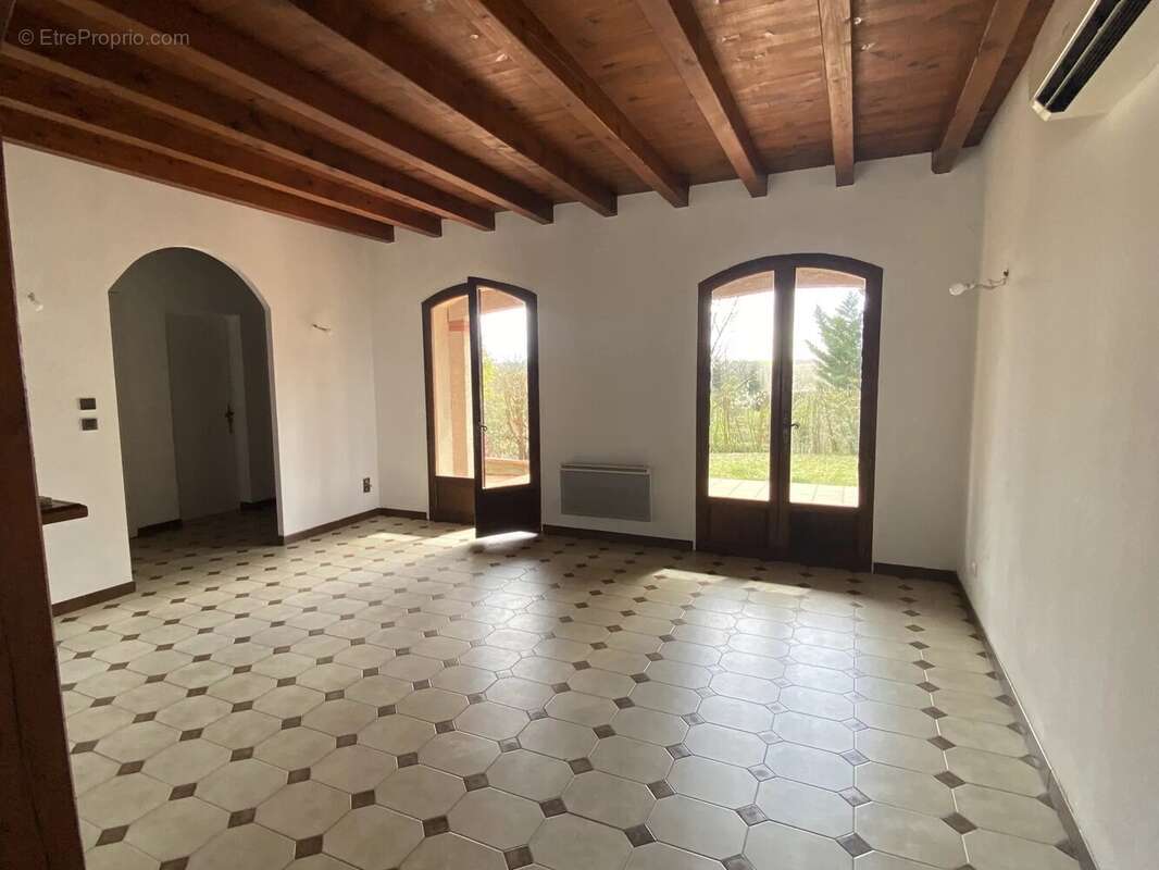 Maison à DREMIL-LAFAGE