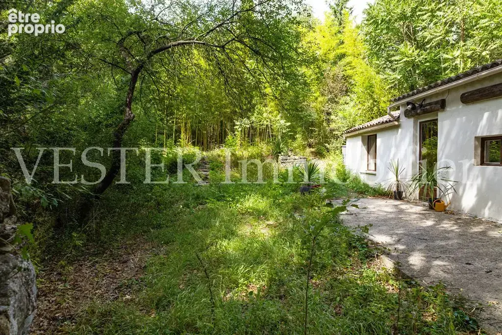 Proche l'isles-sur-la-sorgue – propriété au cœur d’un environnement préservé - photo 12