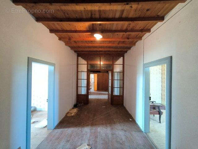 Maison à ESCORNEBOEUF