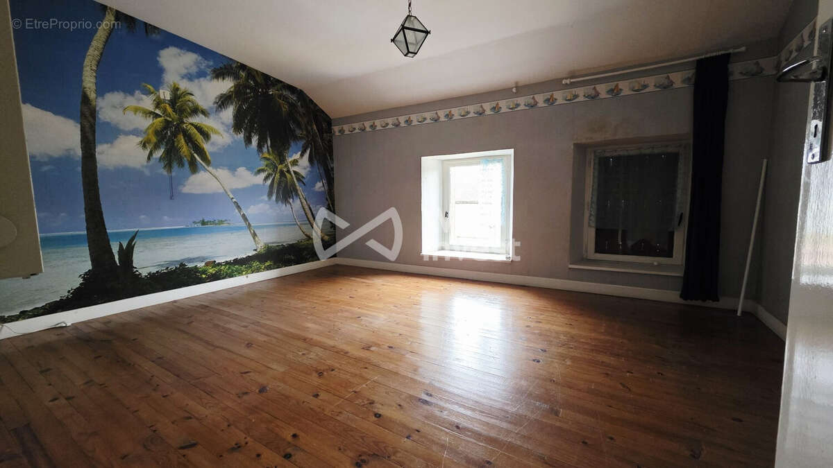 Maison 183 m² à Autrecourt-Et-Pourron  - photo 5