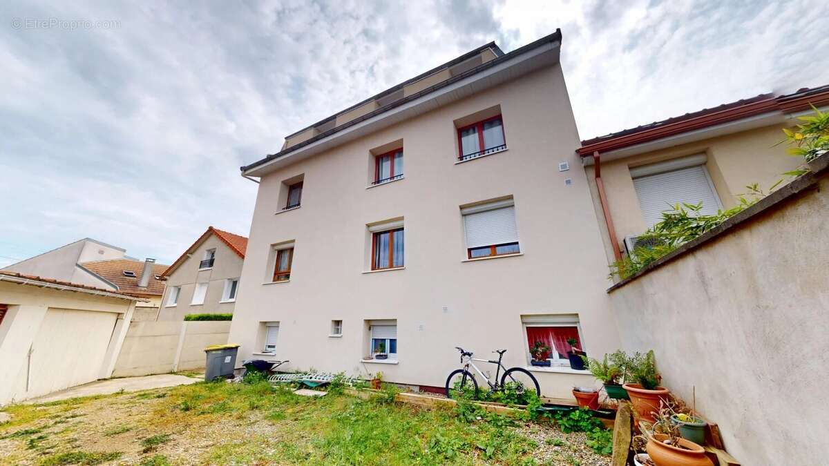 Appartement à MONTFERMEIL