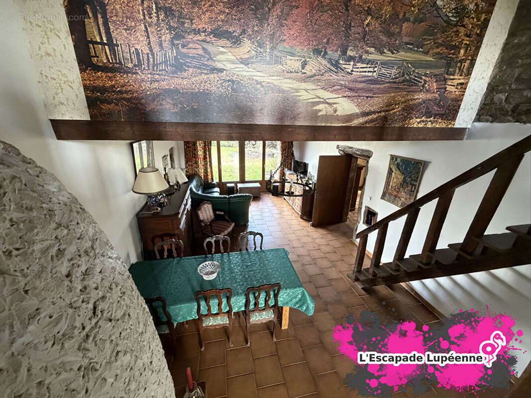 Maison à SAINT-LOUP-SUR-SEMOUSE