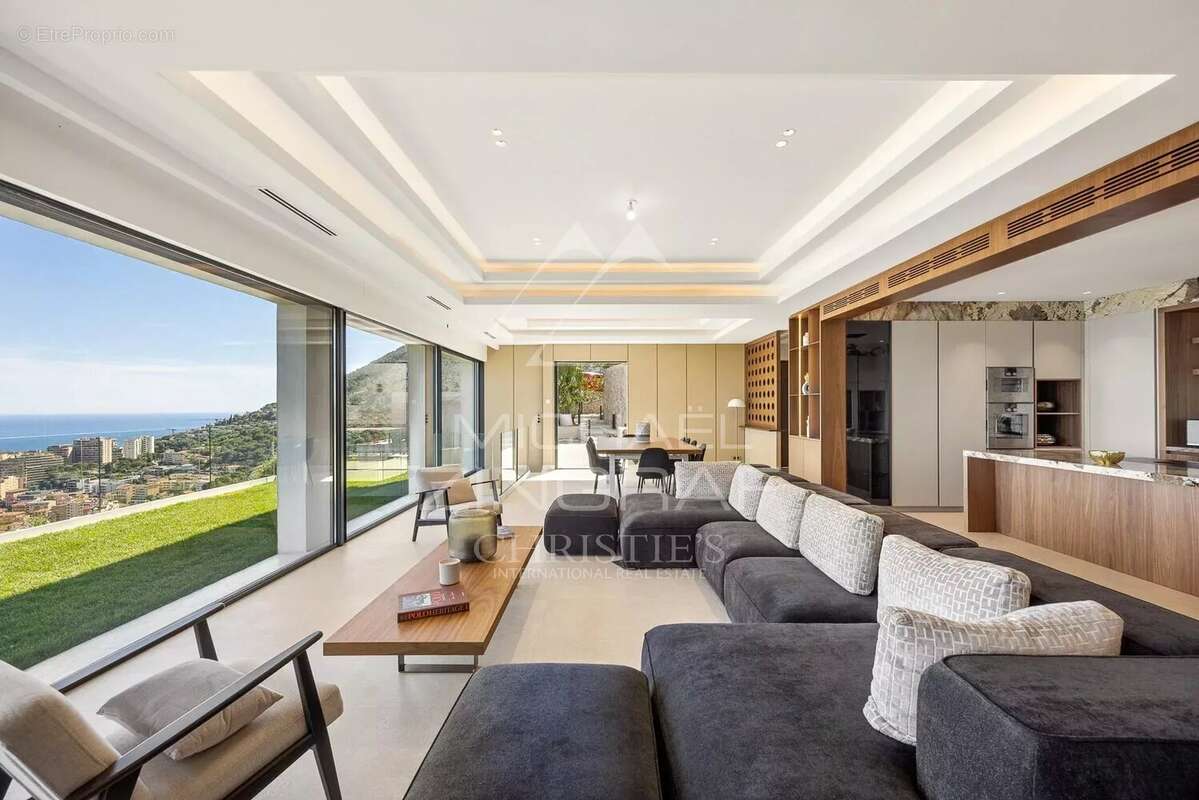 Maison à BEAUSOLEIL