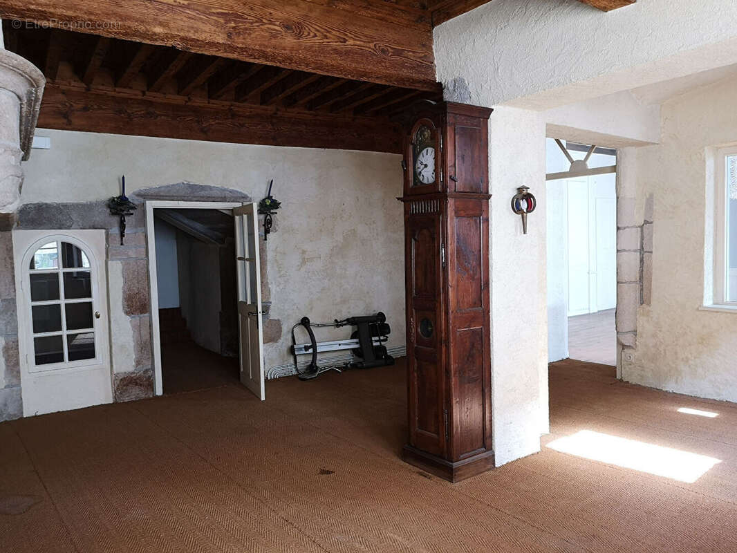 Maison à MONTBRISON