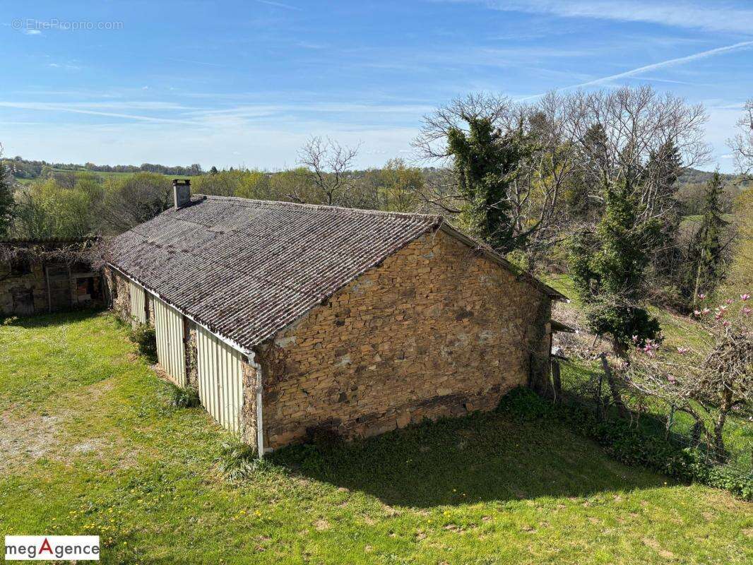 Maison à SAINT-HILAIRE-PEYROUX