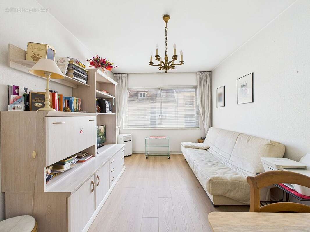 F2 de 39.66 m² avec un balcon de 7.58 m² en vente rue Stenger-Bachmann - photo 5