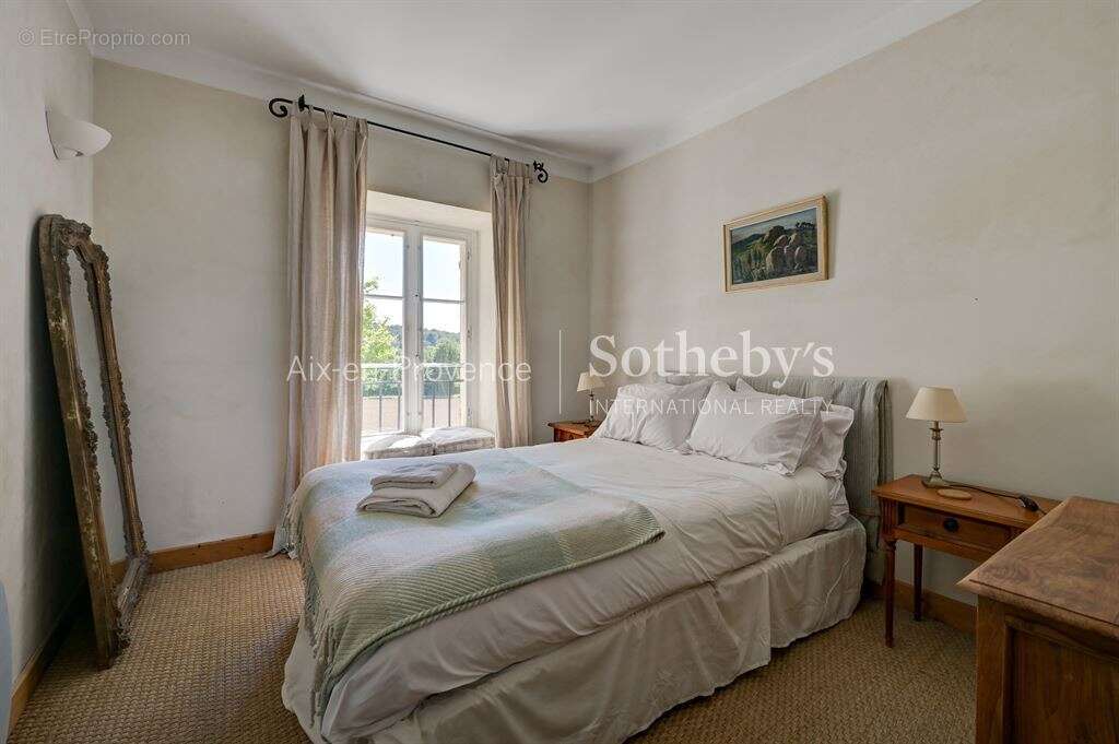 Maison de caractère proche Aix en Provence - photo 13