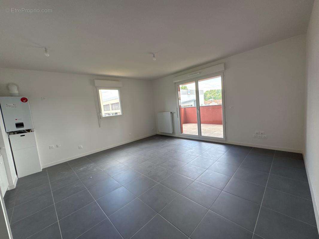 Appartement à PONT-DE-CHERUY