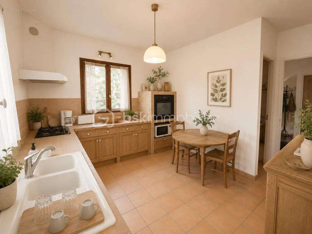Saint-Jeannet –  propriété avec vue mer panoramique, appartement indépendant et fort potentiel de valorisation - photo 24