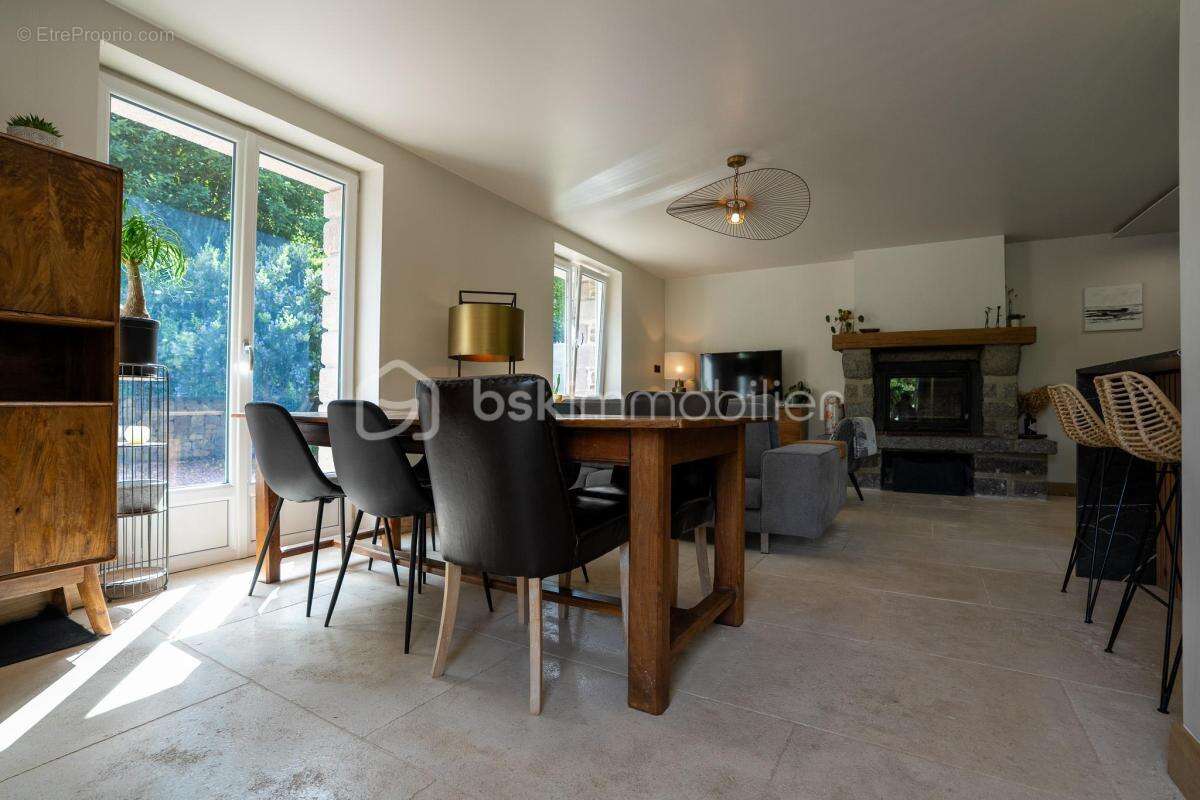 Superbe maison en pierre sans travaux sur terrain de 1750m² - photo 9