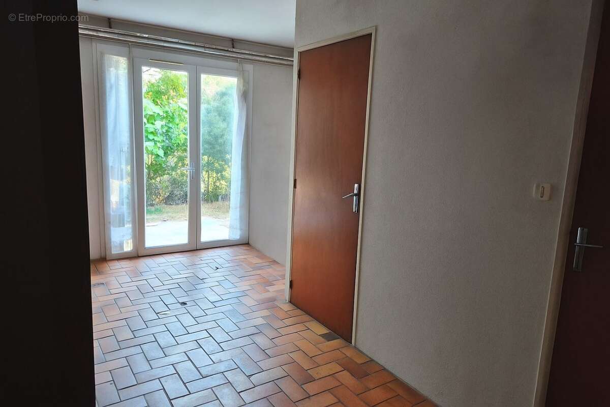 Maison à CARQUEIRANNE