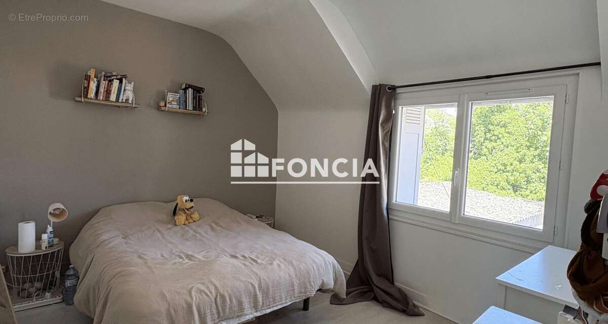 Appartement à SAINT-AY
