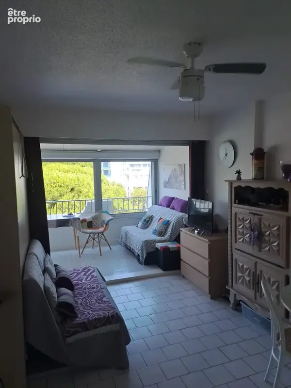 Appartement avec coin nuit residence avec piscine et parking - photo 9