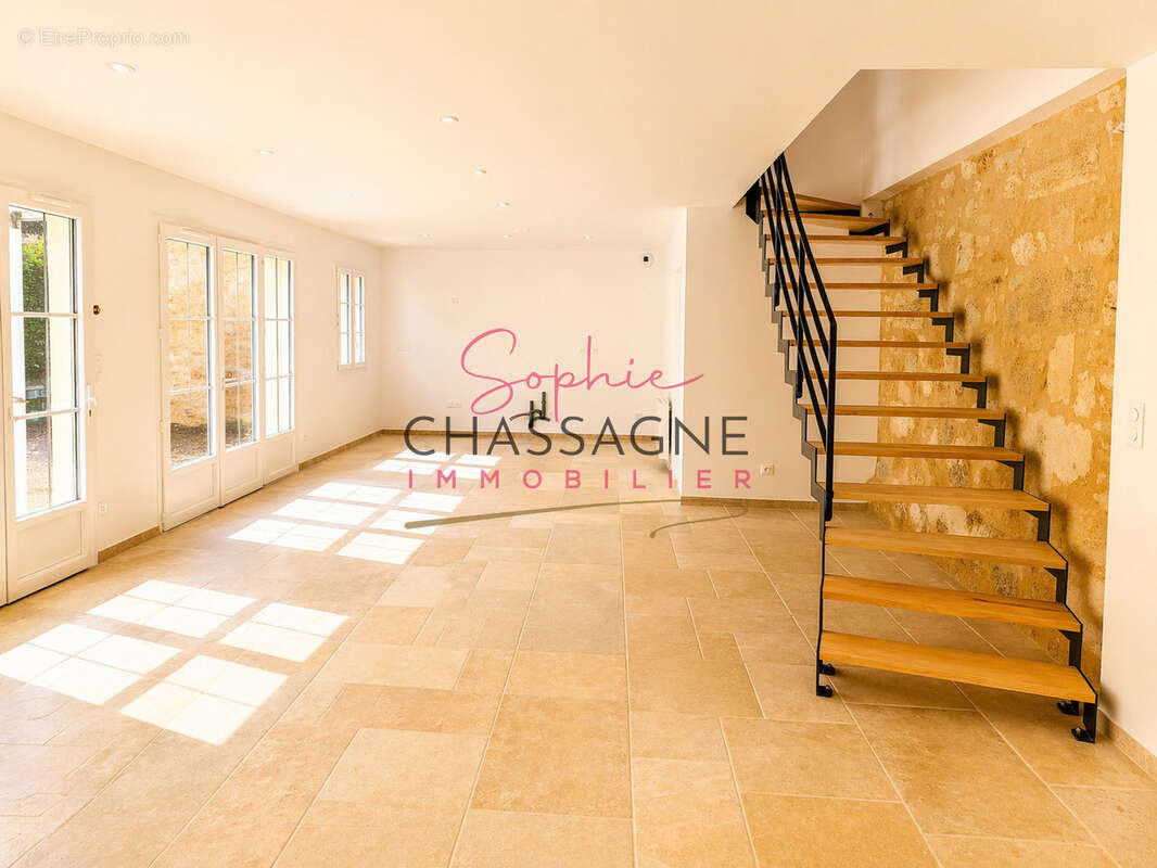 Maison à SAINT-EMILION