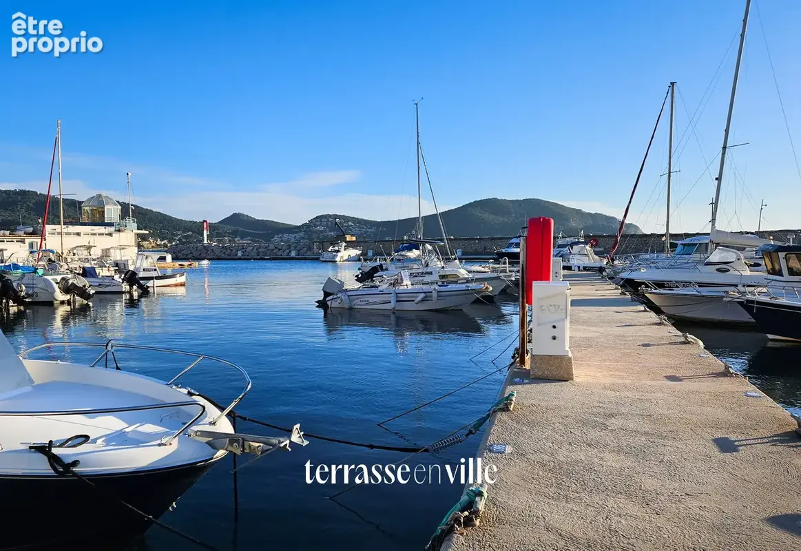 Saint cyr sur mer - port des lecques - villa t8 - 197m2 - port et plage a pied - 1250000€ - photo 2
