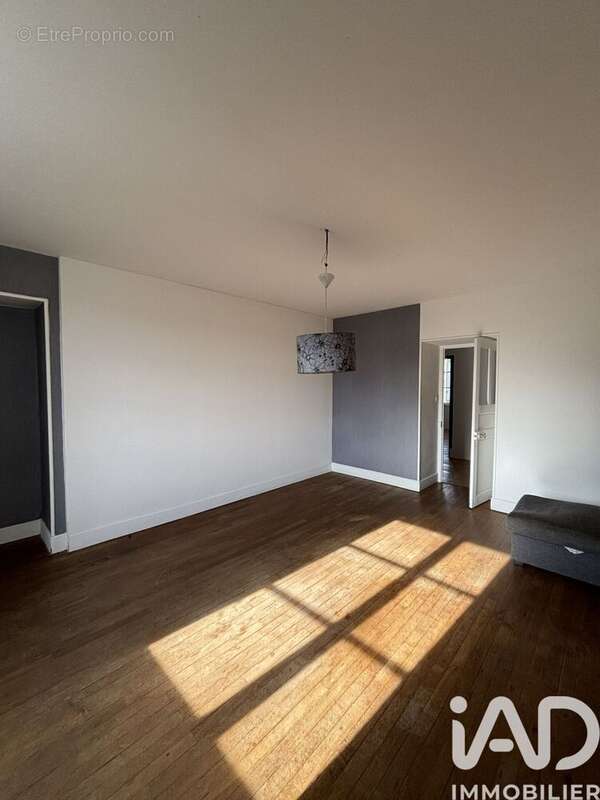 Photo 8 - Appartement à MONTSAUGEON