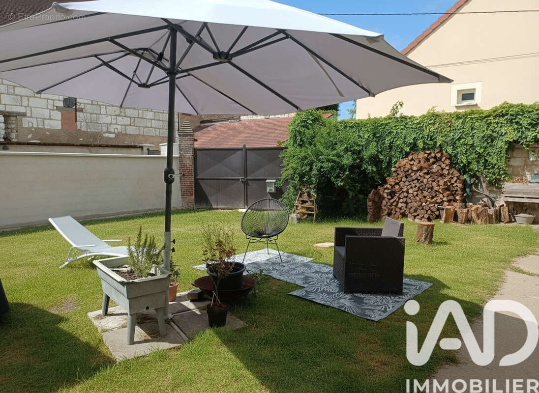 Photo 2 - Maison à SAINT-CLEMENT