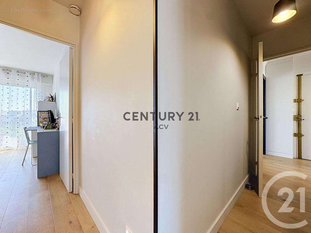 Appartement à MAISONS-ALFORT