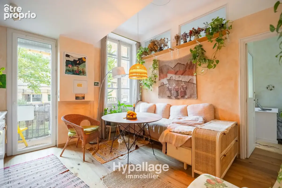 Vente T4 - Lumineux, Calme, Exterieur - 13001 MARSEILLE - photo 2