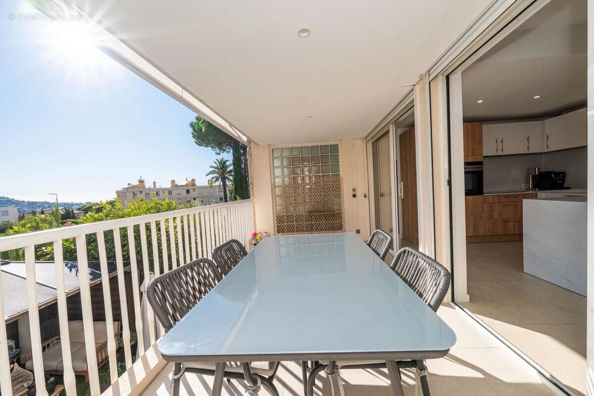 Appartement à CANNES