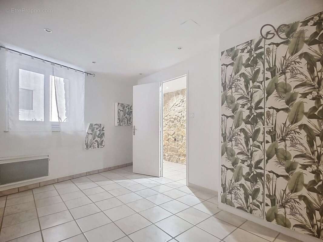 Maison à CESSENON-SUR-ORB