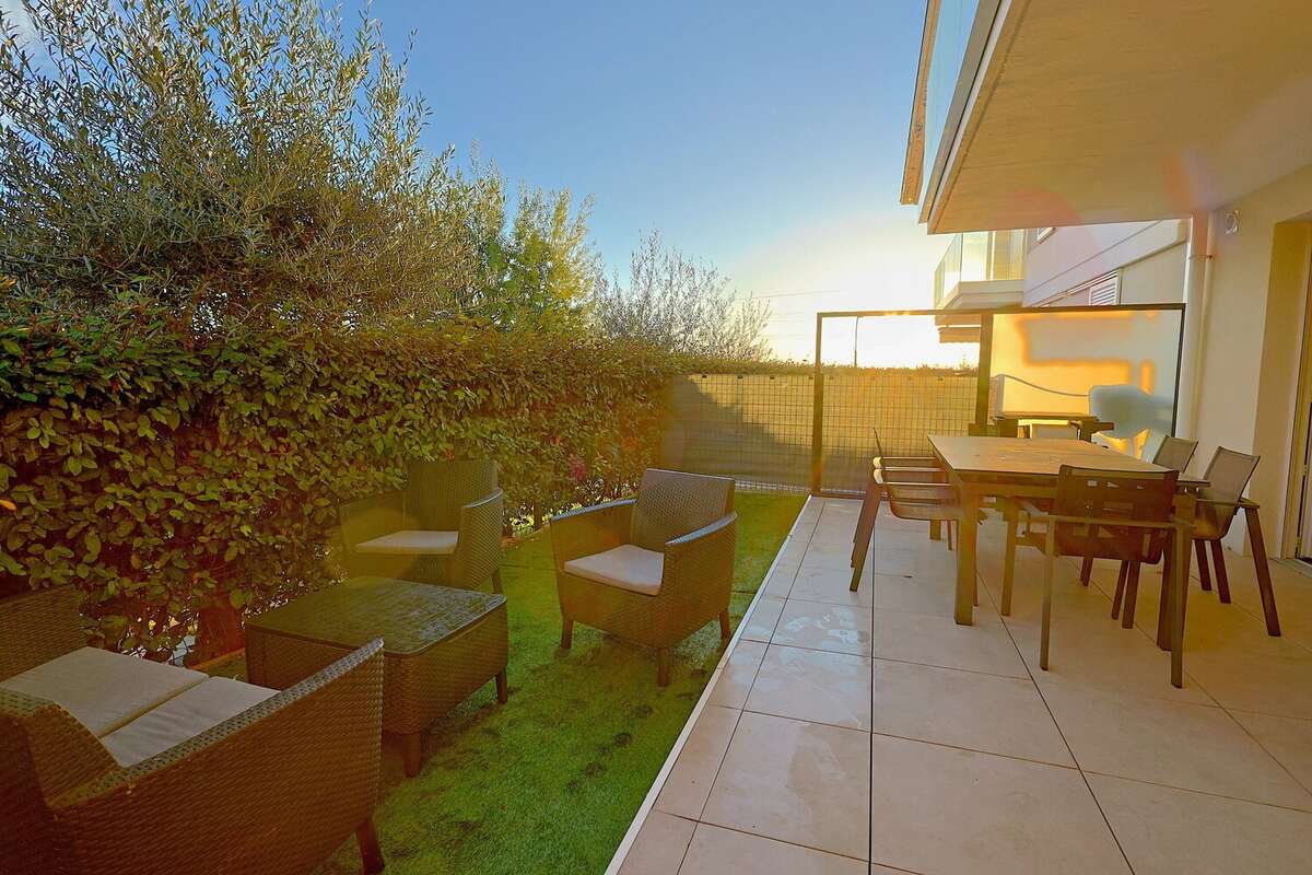 Appartement à VALLAURIS