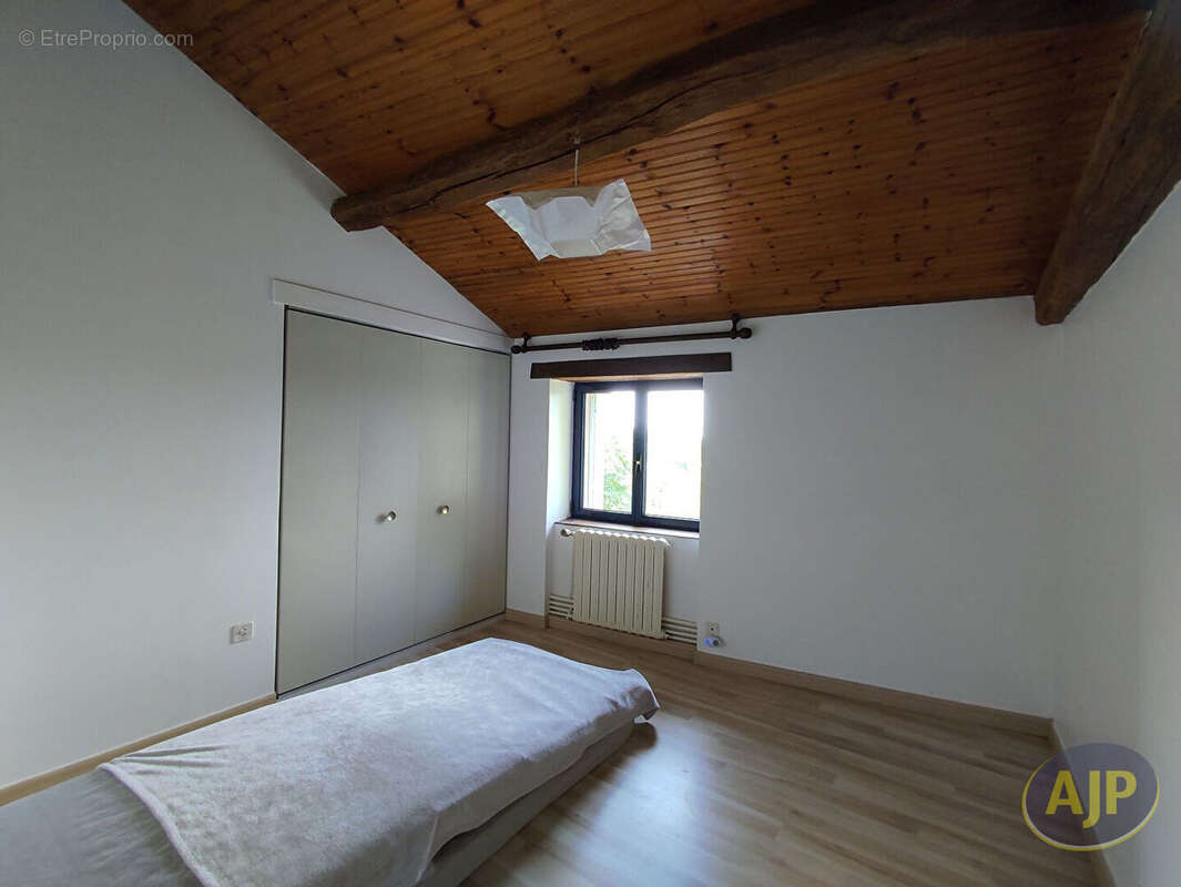 Maison à LA BRETONNIERE-LA-CLAYE