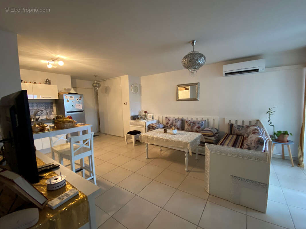 Appartement à MARSEILLE-14E