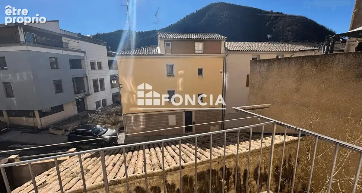 Digne, Appartement Type 2 centre-ville - photo 1