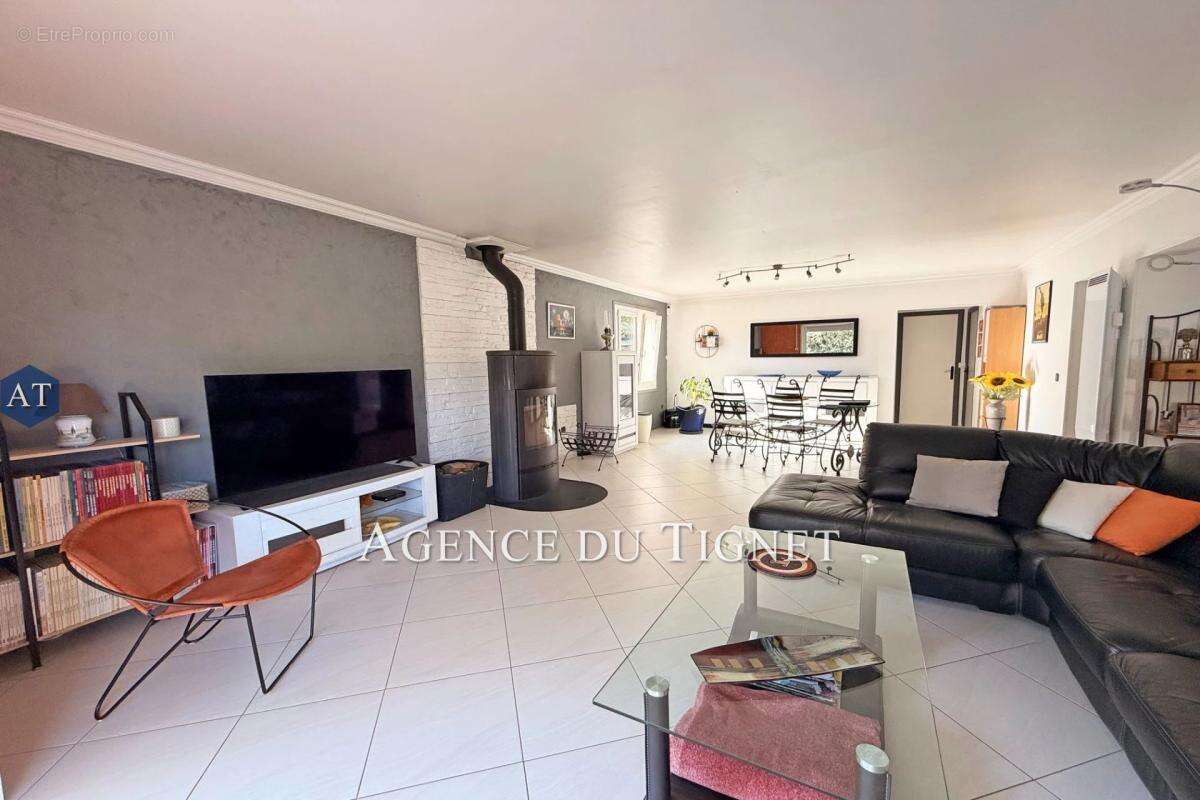 vente maison 5 Pièce(s) - photo 9