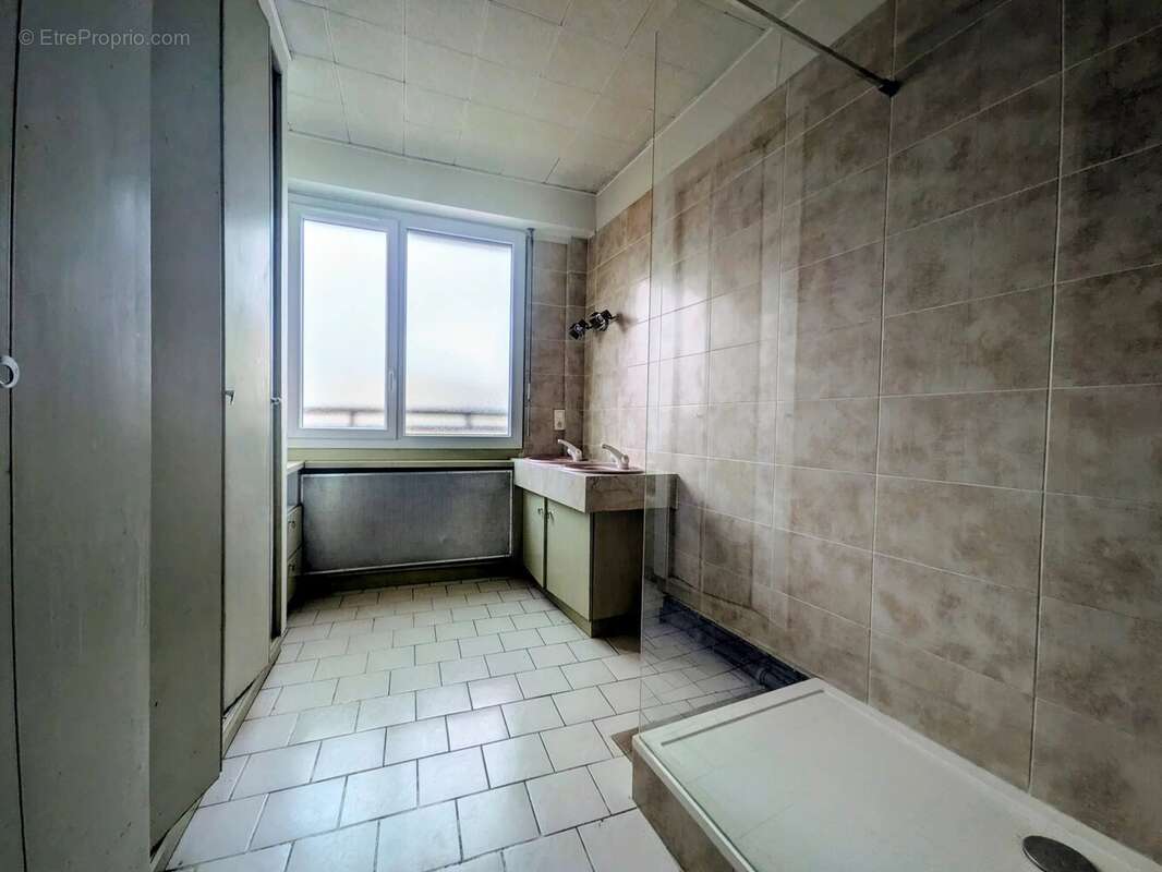 Appartement à MONTMIRAIL