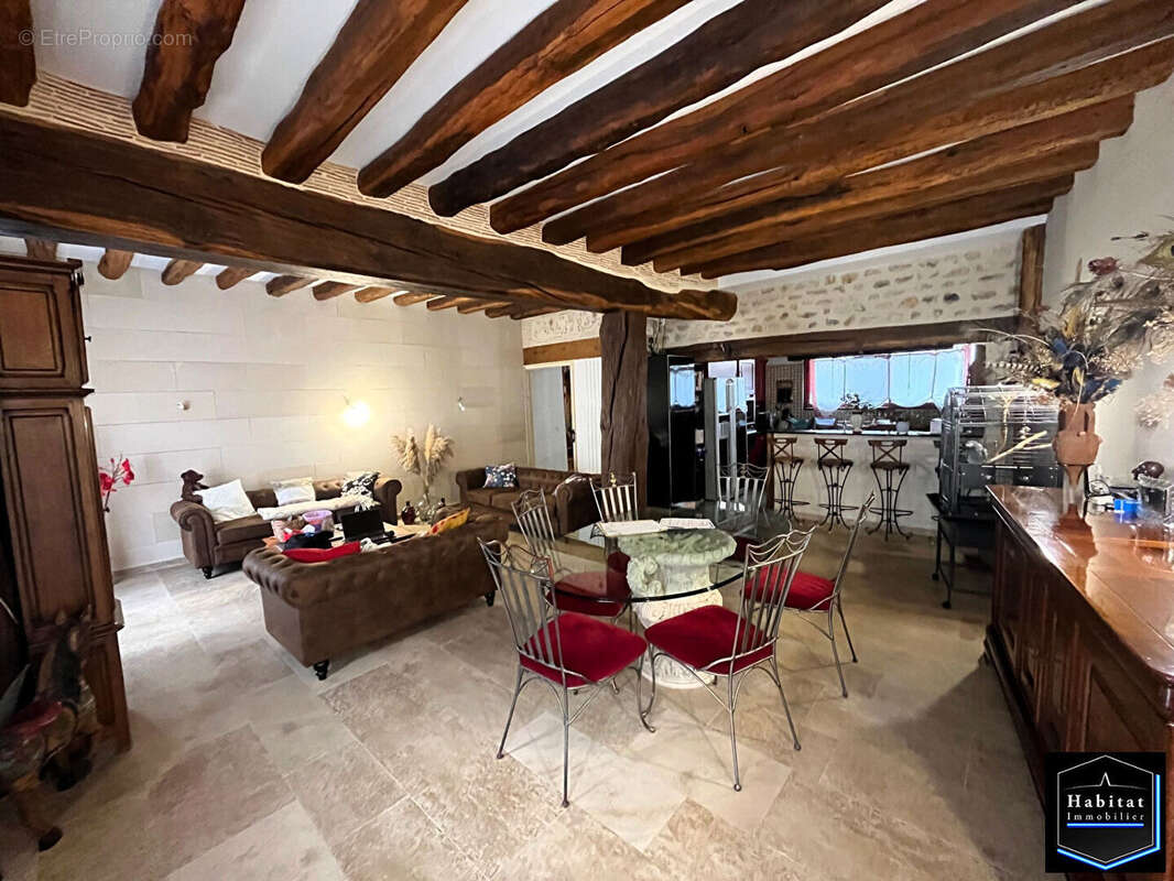 Maison à NANTEUIL-LE-HAUDOUIN