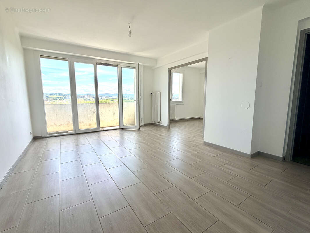 Appartement à CARCASSONNE