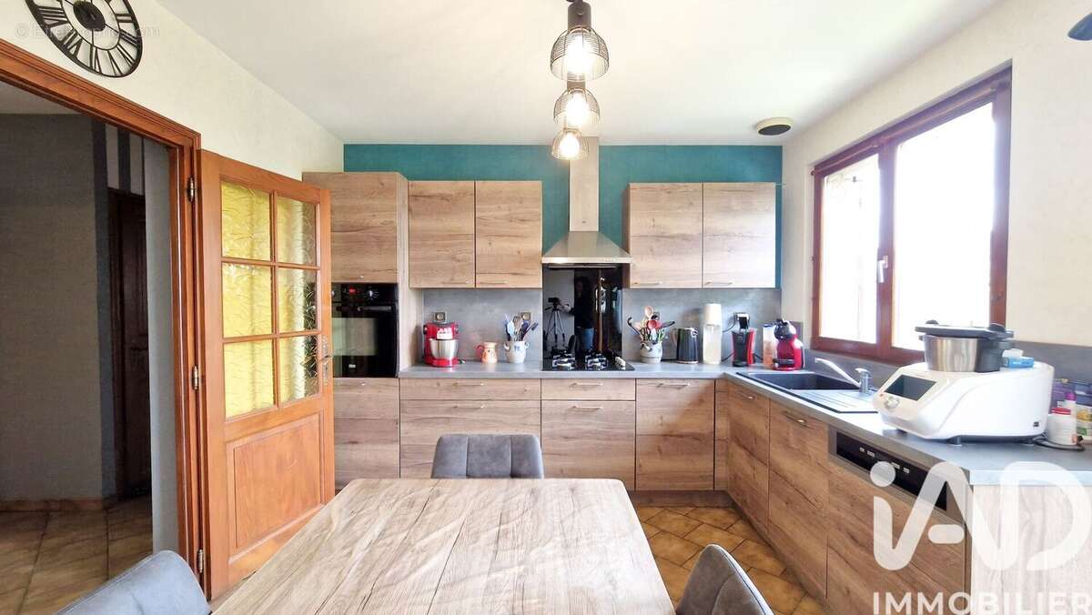 Maison 182 m² à Chambley-Bussieres  - photo 8