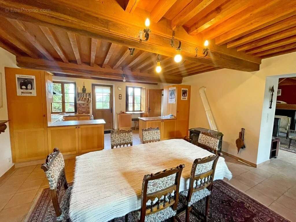 Maison à GOULOUX