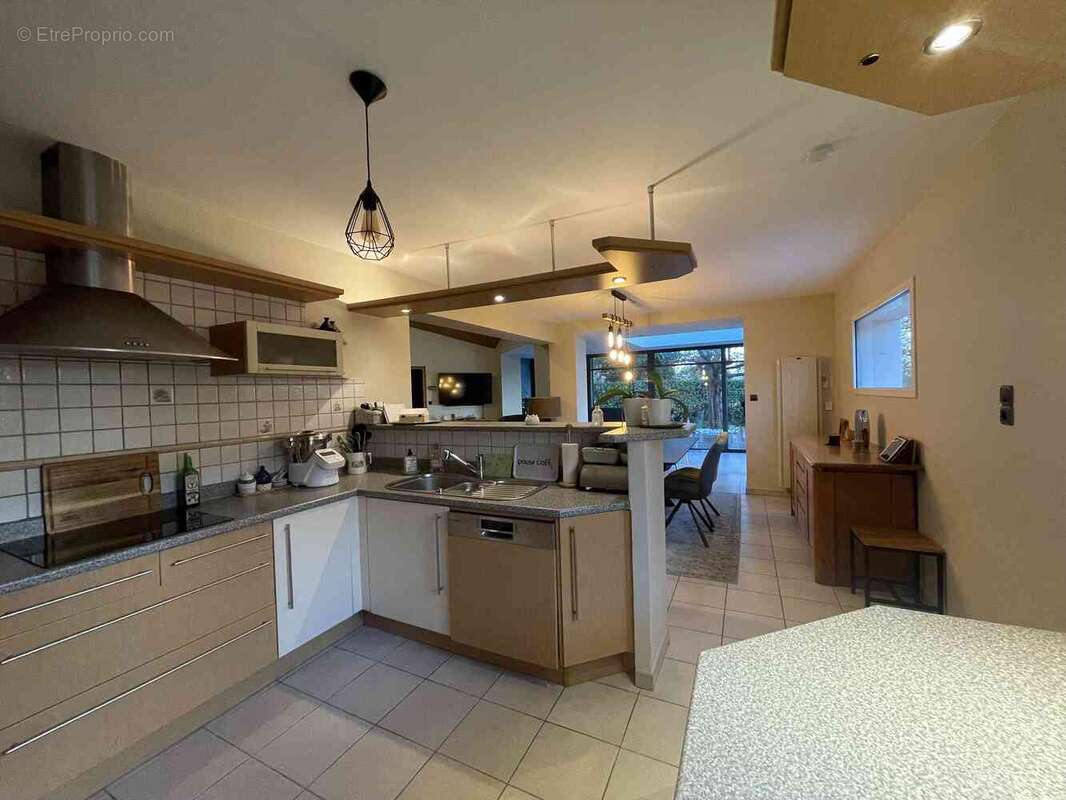 Maison à BEAUREPAIRE