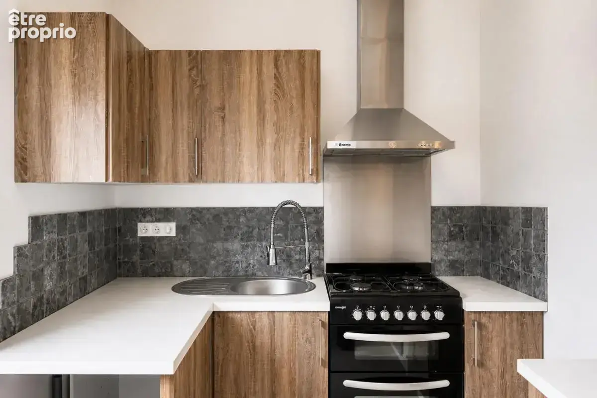 Maison de 7 pièces de 130 m² à Fleury-les-Aubrais - photo 7