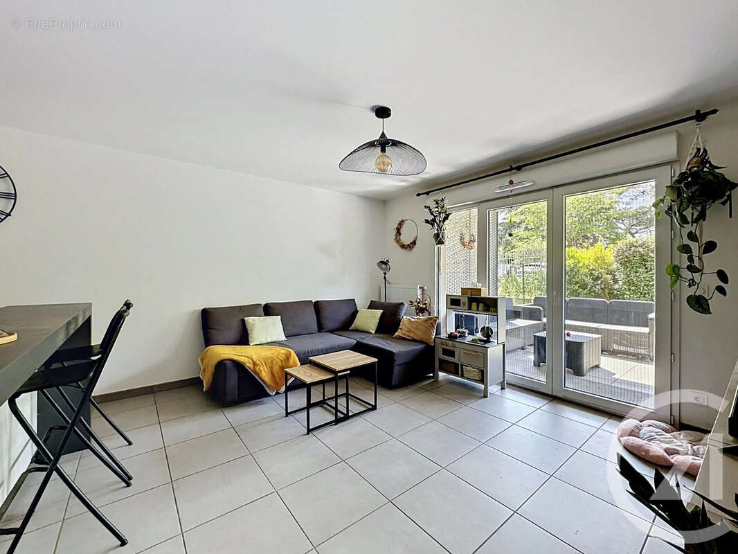 Appartement à SAINT-PRIEST